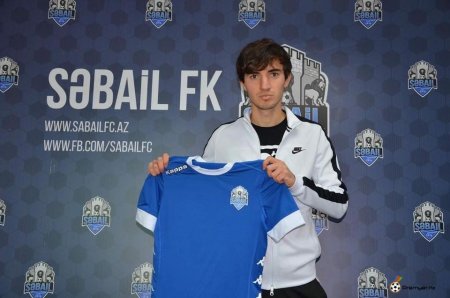 Azərbaycanlı futbolçu 4 ildən sonra yenidən Latviya klubuna qayıtdı