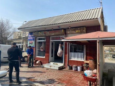 Binəqədi rayonunda qanunsuz fəaliyyət göstərən heyvan kəsimi məntəqələrində reyd keçirilib