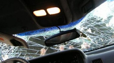 Bakıda üç maşın toqquşub - biri futbol klubuna məxsus avtobusdur