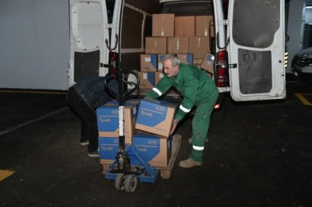 Heydər Əliyev Fondu Azərbaycana tibbi ləvazimatlar gətirdi - KORONAVİRUSLA MÜBARİZƏ ÜÇÜN