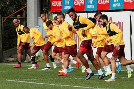 “Qalatasaray”ın məşqi ləğv olunub