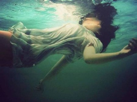 Bakıda sevgililərin intiharı: Qızın meyiti tapıldı