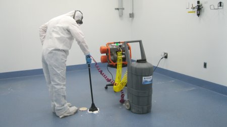 Qaraçuxurda dezinfeksiyaya görə pul tələb edən kimdir?