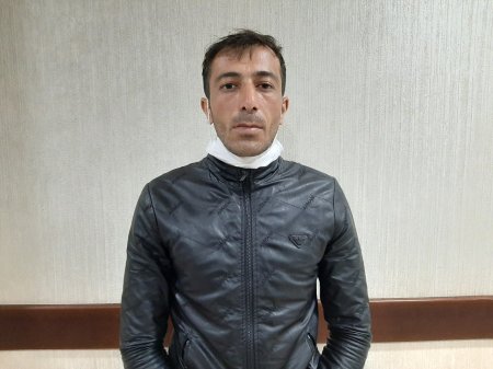 Bakıya maşının “baqaj”ında girmək istəyirdi, saxlanıldı - Fotolar