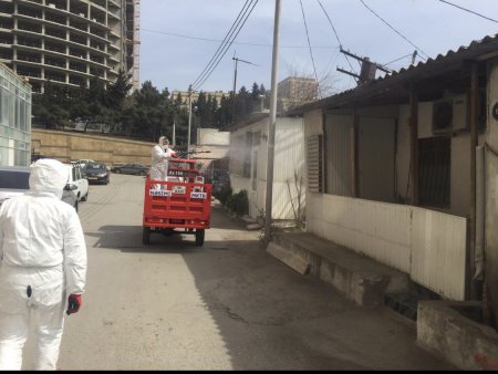 Nəsimi rayonu ərazisində dezinfeksiyaedici tədbirlər davam etdirilir -FOTOLAR