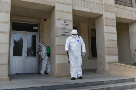 Фонд Гейдара Алиева организовал дезинфекцию ряда предприятий в поддержку работы, проделываемой государством в сфере борьбы с коронавирусной инфекцией - ФОТО