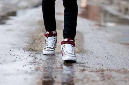 Bakıda itkin düşən oğlan tapıldı