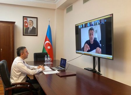 Milli Məclisin İqtisadi siyasət, sənaye və sahibkarlıq komitəsi video konfrans vasitəsi ilə onlayn iclas keçirib