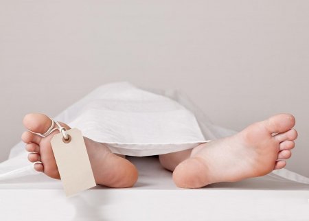 Biləsuvarda 17 yaşlı tələbə qəfildən öldü