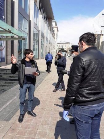 Nəsimi rayonunda karantin rejiminin tələblərinin yerinə yetirilməsi məqsədilə zəruri tədbirlər davam etdirilir - FOTOLAR