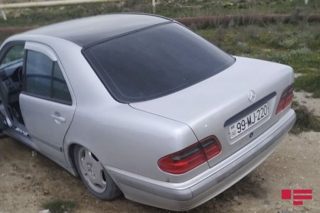 Bakıda iki avtomobil toqquşub