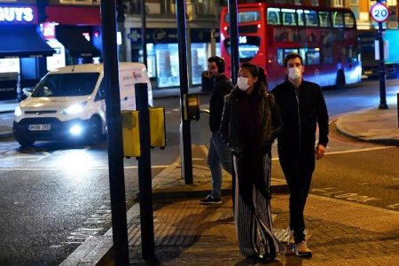 Britaniyada daha 938 nəfər koronavirusdan ölüb