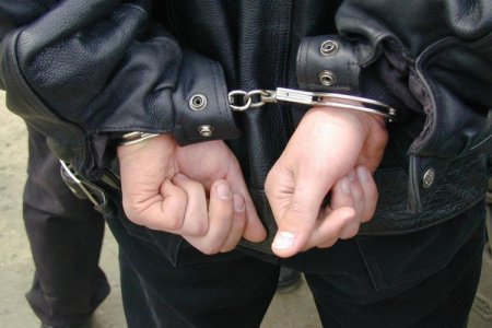 Ağsuda 5 yaşlı uşağı avtomobillə vurub öldürən şəxs saxlanılıb