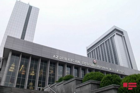 Elmi dərəcəsi olan hərbi qulluqçulara əlavə yaşayış sahəsi verilməsi təklif olunur