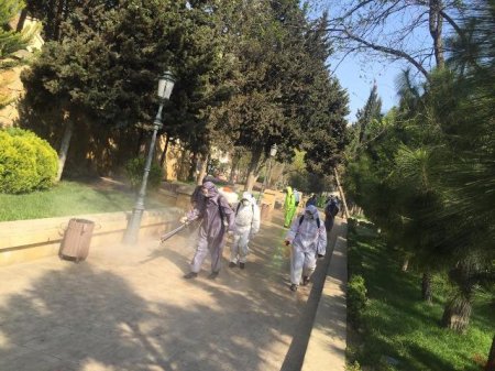 Nəsimi rayonunda karantin rejiminin tələblərinin yerinə yetirilməsi məqsədilə  bütün zəruri tədbirlər davam etdirilir -FOTOLAR