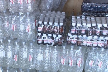 Bakıda saxta spirt hazırlayanlar tutulub - VİDEO