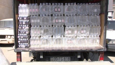 Bakıda saxta spirt hazırlayanlar tutulub - VİDEO