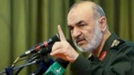 İran generalı ABŞ gəmilərinin vurulmasını əmr etdi