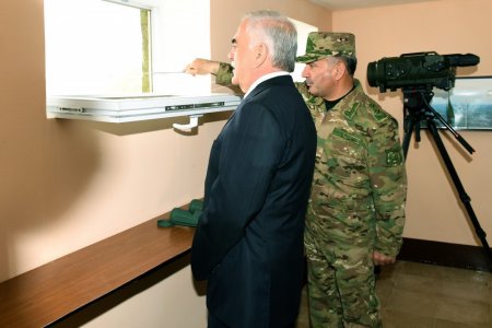 Vasif Talıbov cəbhə xəttində olub