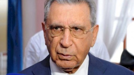 Deputat Ramiz Mehdiyevin AMEA-dan getməsini təklif etdi: “Gənc kadr gətirilməlidir”