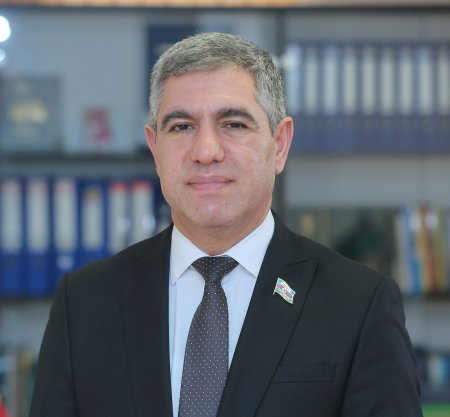 Deputat: “İctimai nəqliyyat çevik şəkildə karantin şərtlərinə uyğunlaşdırıldı”