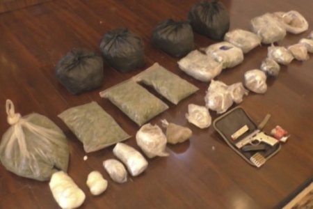 Yardımlıda avtomobildən 16 kq narkotik və odlu silahlar götürülüb - VİDEO