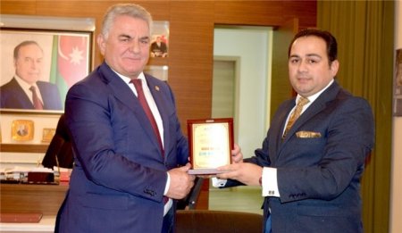 Həbs olunan Mahir Quliyevə “ilin başçısı” mükafatı verən QHT rəhbəri danışdı