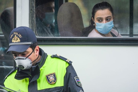 Polis: İctimai nəqliyyatda maska taxmayanlar cərimələnəcək