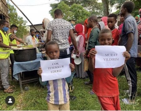  Məşhur aktyordan təqdirəlayiq addım: 1000 ailənin qarnını doyurdu - FOTO