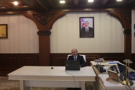 Nəsimi rayon İcra Hakimiyətində onlayn müşavirə keçirilmişdir -FOTOLAR
