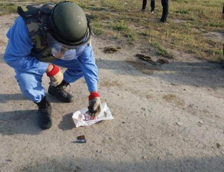 Xızıda qumbara və patronlar tapılıb