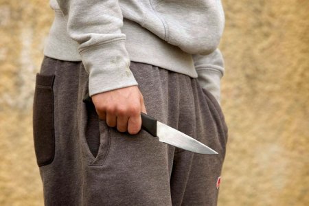 Gəncədə bıçaqlanma olub