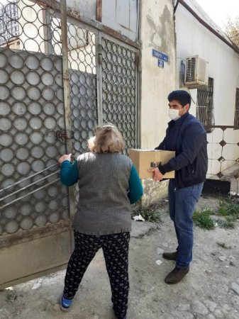 Nəsimi rayonunda karantin rejiminin tələblərinin yerinə yetirilməsi məqsədilə zəruri tədbirlər davam etdirilir -FOTOLAR