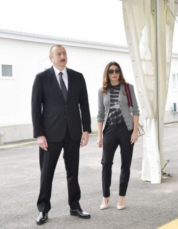 İlham Əliyev və Mehriban Əliyeva modul tipli ilk xəstəxana kompleksinin açılışında - YENİLƏNİB + FOTO