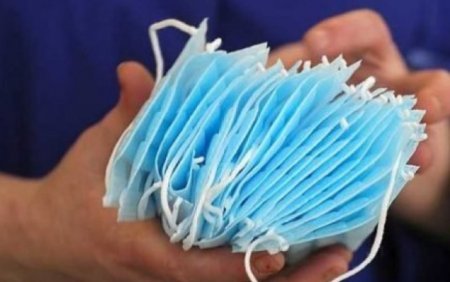 Metrolarda səyyar maska satılacaq