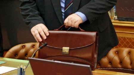 “Əlbəttə nazir də məsuliyyətə cəlb olunmalıdır...” – Sabiq deputat