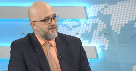 Rusiyalı politoloq: 