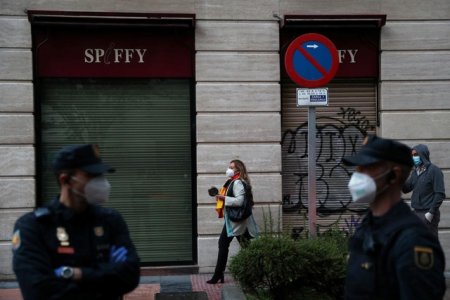 İspaniyada koronavirusa yoluxanların sayı 233 mini keçib