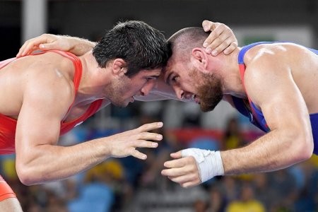 Şərif Şərifovu udan güləşçi də koronavirusa yoluxdu