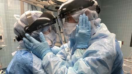 Britaniyada koronavirus 37 048 nəfərin ölümünə səbəb oldu