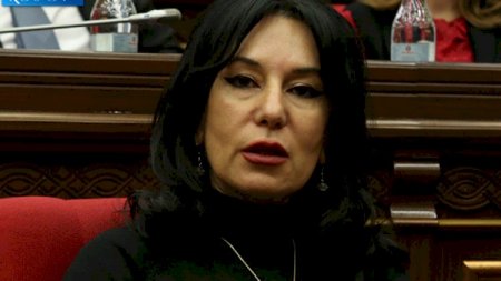 Erməni deputat Paşinyanı ittiham etdi