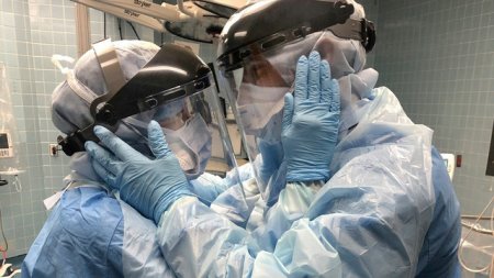 Dünyada COVID-19-dan sağalanların sayı 2,5 milyonu ötdü