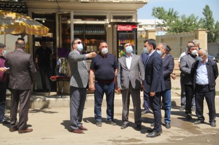 İcra başçısı kətə bişirən qadına xəbərdarlıq etdi - FOTO