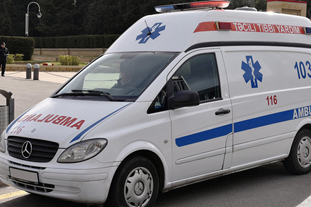 Azərbaycana 41 təcili tibbi yardım avtomobili gətirilib