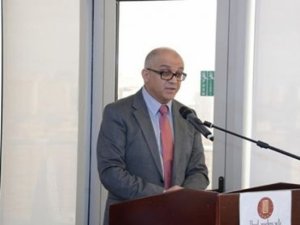 Milli Məclisin koronavirusa yoluxan deputatı xəstəxanaya yerləşdirildi Milli Məclisin koronavirusa yoluxan deputatı xəstəxanaya yerləşdirildi