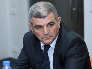 Millət vəkili Bəxtiyar Hacıyev haqda: 