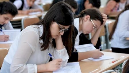 Ali məktəblərə qəbul imtahanlarının elan olunmamasının səbəbi bilindi