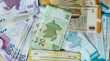 Azərbaycanda 1, 5 və 50 manatlıq pul nişanları yenilənir