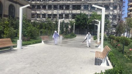 Nəsimi rayonunda karantin rejiminin tələblərinin yerinə yetirilməsi məqsədilə kompleks tədbirlər davam etdirilir - FOTOLAR