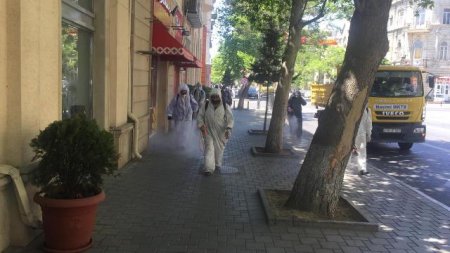 Nəsimi rayonunda karantin rejiminin tələblərinin yerinə yetirilməsi məqsədilə kompleks tədbirlər davam etdirilir - FOTOLAR